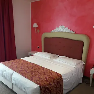 **** Hotel Palace & La Conchiglia D' Oro Italy